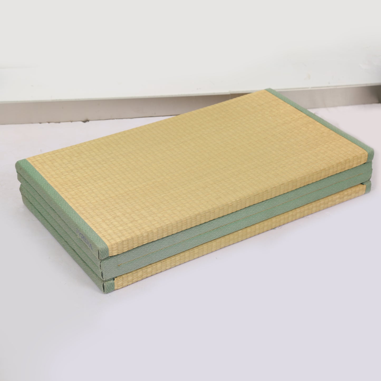 FYRENA MustMat Tatami Futon Mattress Foldable Tatami Mat Twin Japanese Floor Mattress Rush Grass Floor Bed 35.4"x78.7"x1.2"(1 Piece)